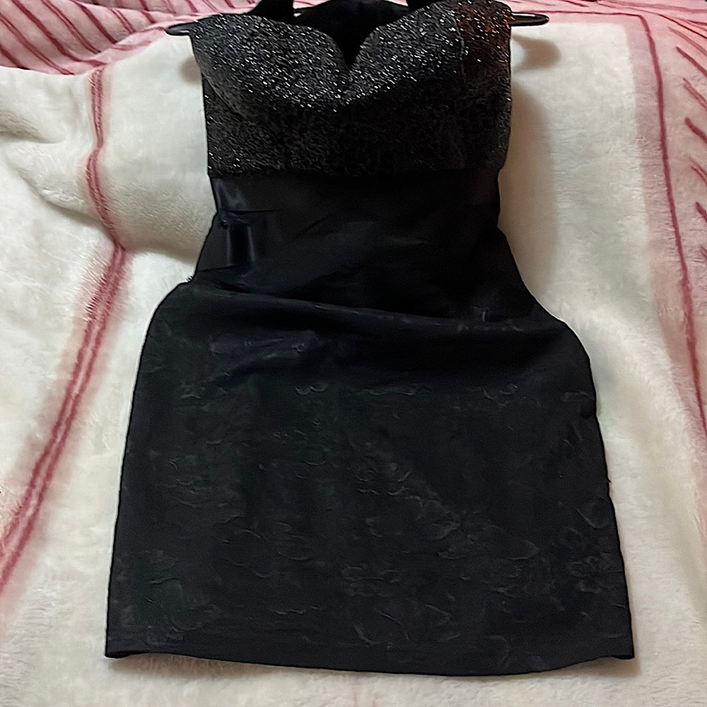 Beautiful black dress